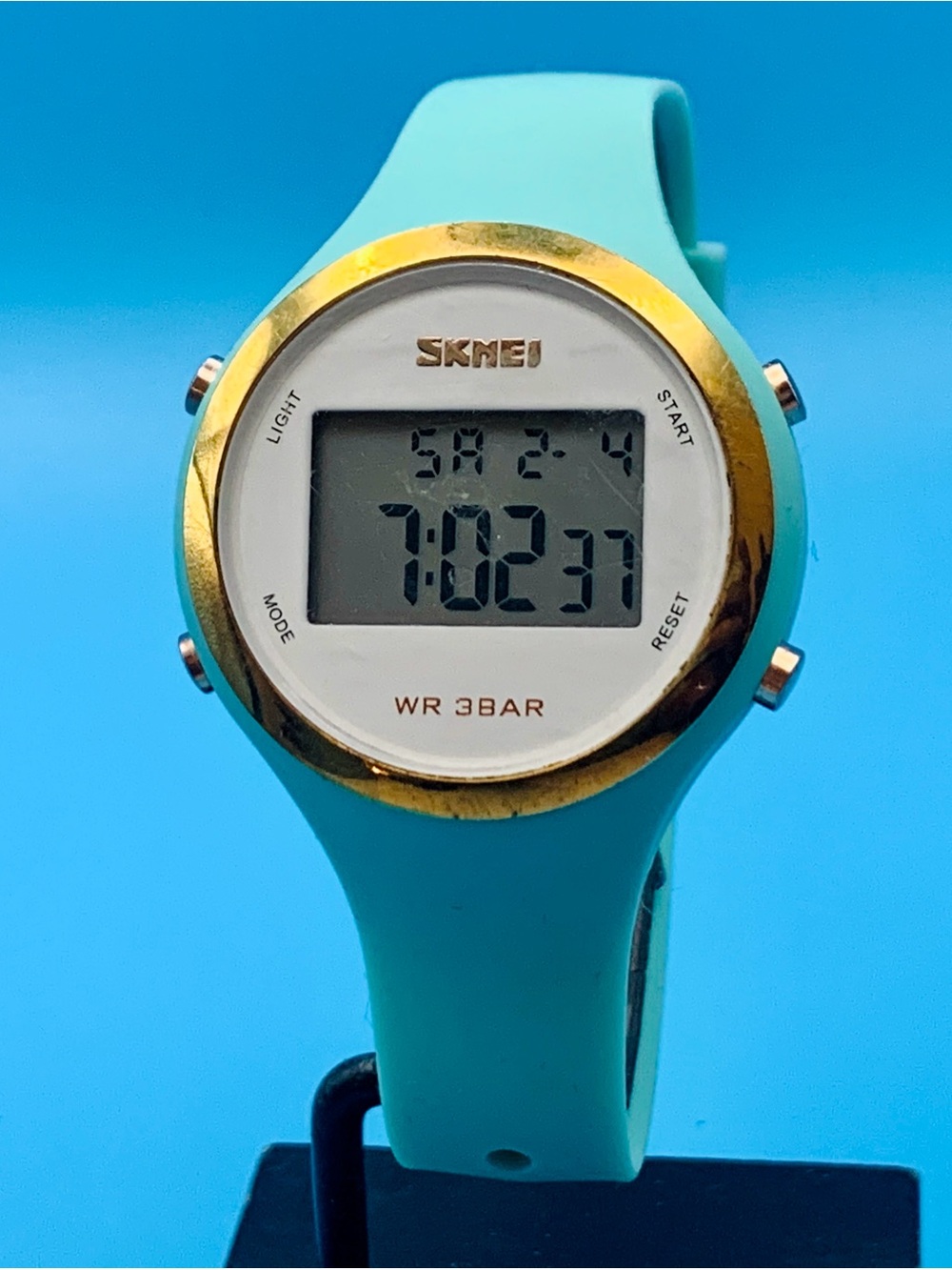 SKMEI 1720 Women’s Digital Wristwatch Chrono Backlight Day Date Display Working
